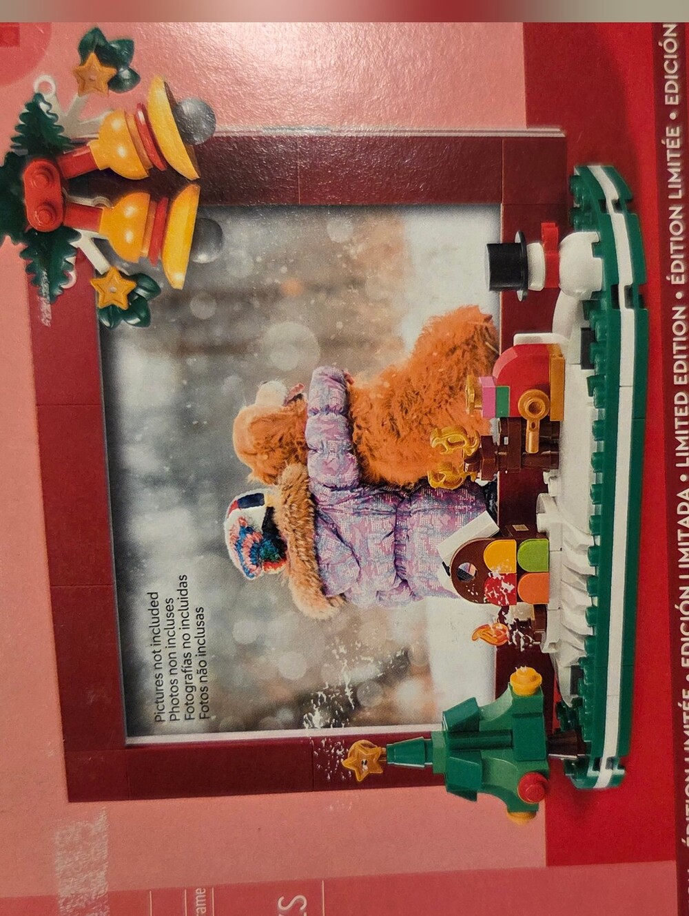 New LEGO 4072 Holiday Photo Frame Red w/Green Accents 209 Pcs 8+ LIMITED EDITION - Picture 5 of 6